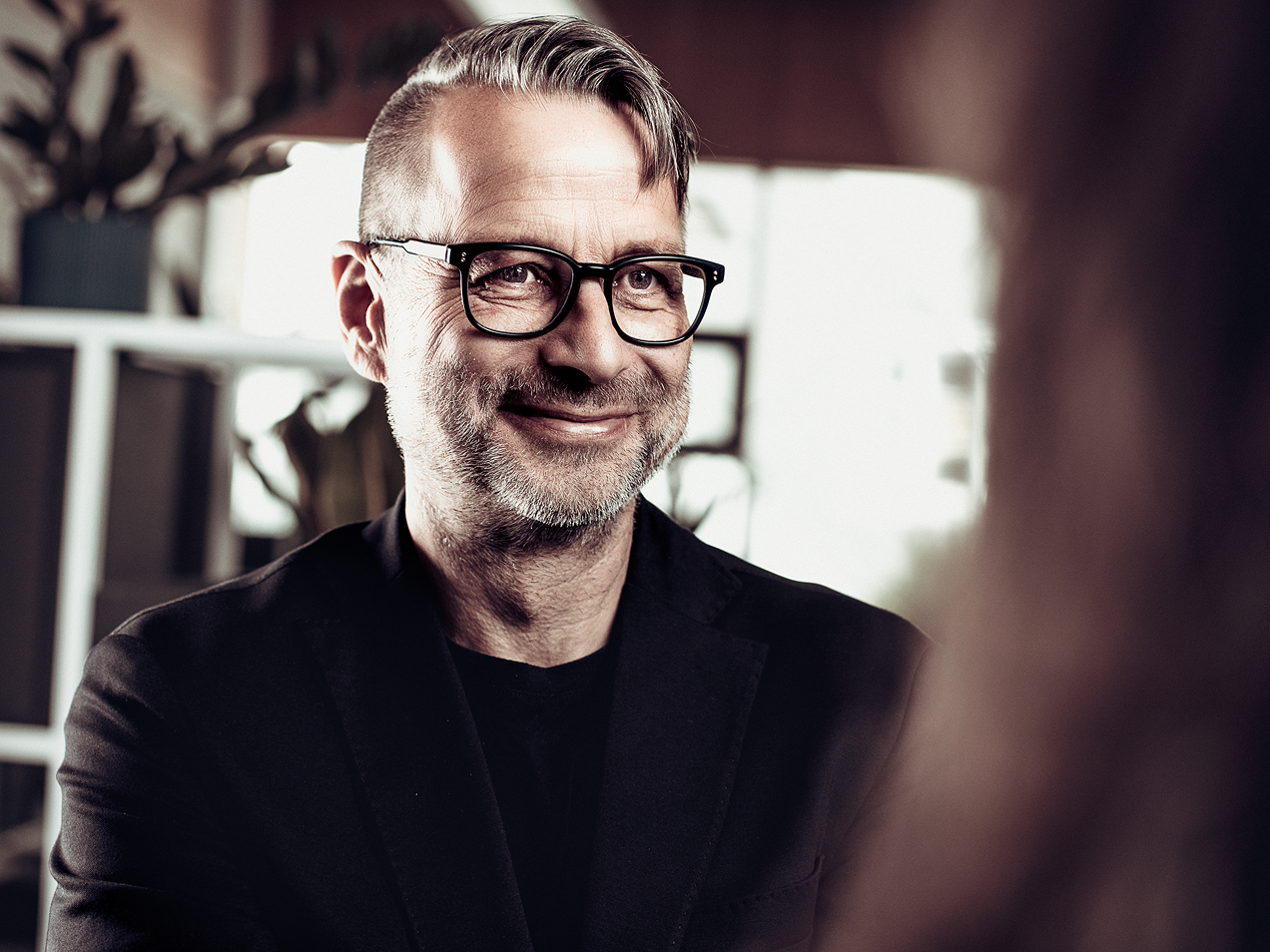 istockphoto-1401557224-1024×1024 33