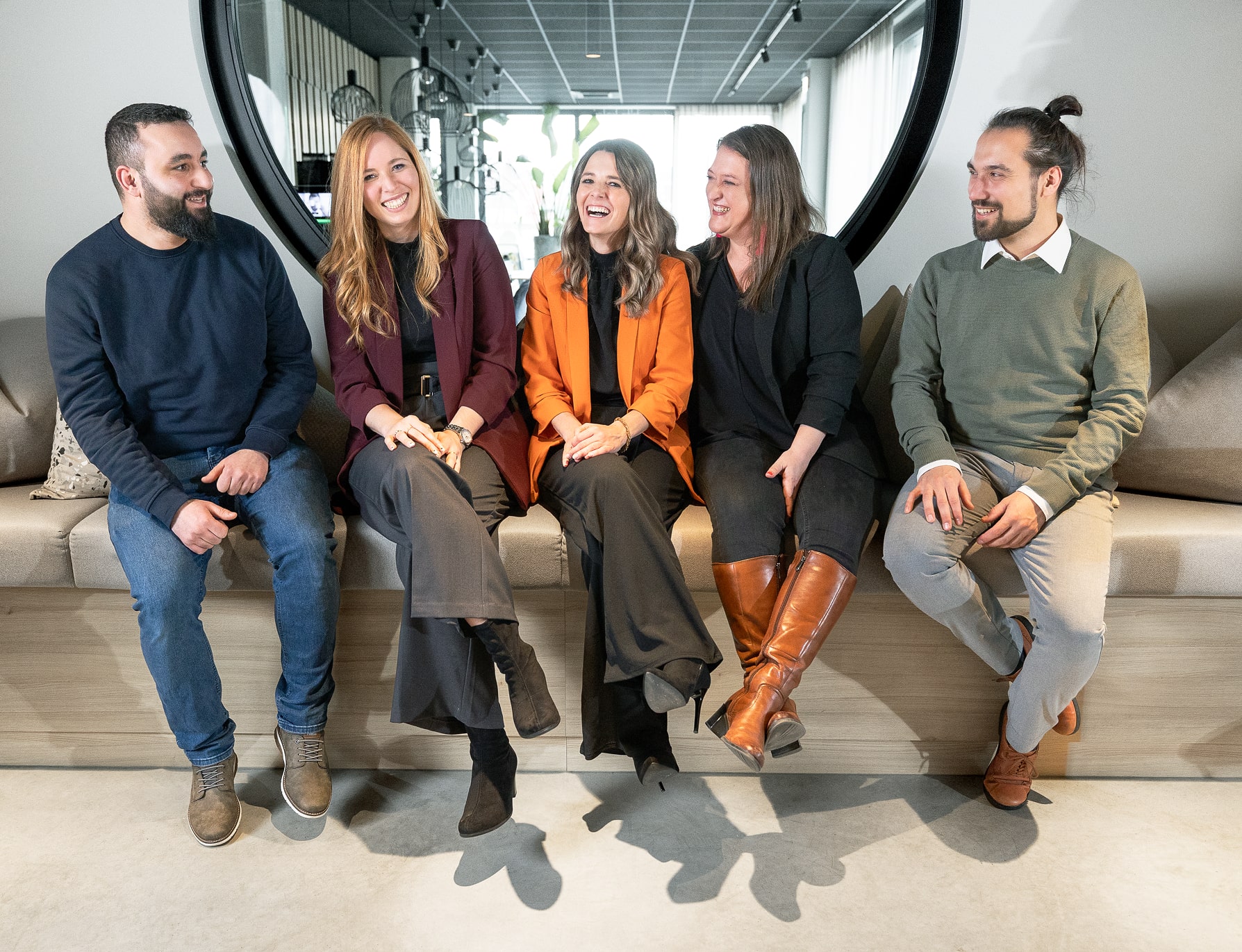 mitarbeiter-team-omind-unternehmensentwicklung